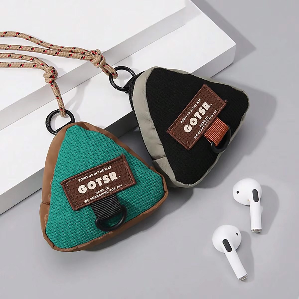 1 szt. Przenośna mini trójkątn – Travel Accessories Jewelry recenzja i cena